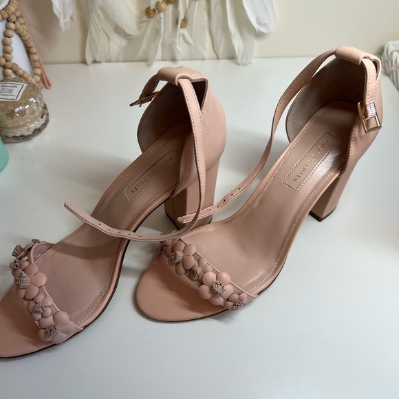 Avec Les Filles Michele Embellished Sandal Heels Blush Nude Pink Flowers - Picture 2 of 9